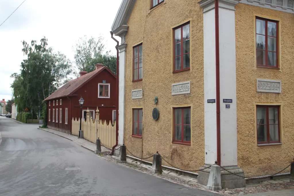 Acharii-Be­rgenstråhlska gården. Foto: Björn Andersson.