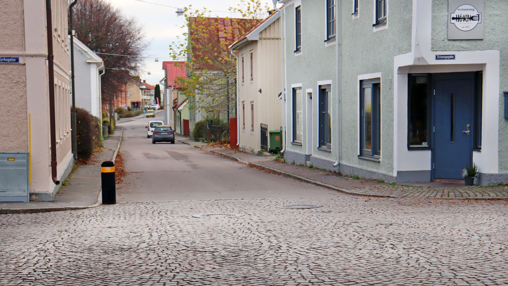 Motalagatan från Korsningen med Skänningegatan.