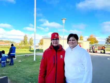 Victoria Pettersson, förskolelärare, och kocken Hanna Wetter, på förskolan Omma.