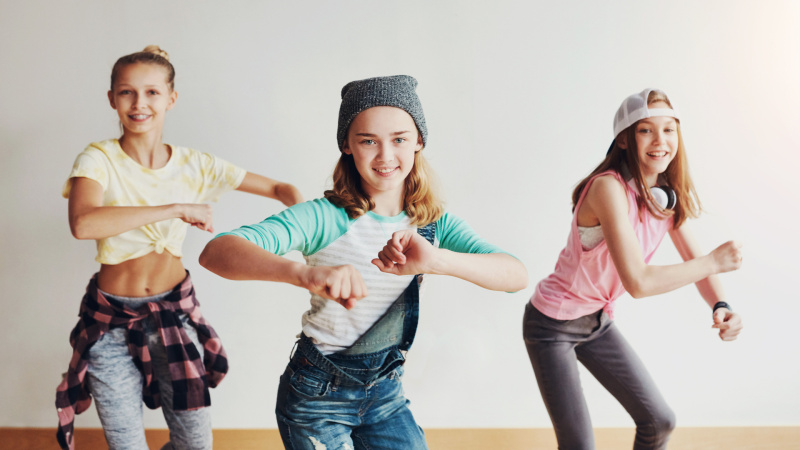 Dansens vecka firar 15 år – Vadstena bjuder på kreativt program
